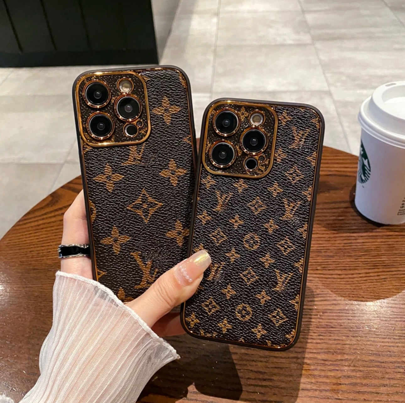 NYTT LV Shine x Mono iPhone-deksel (med boks)