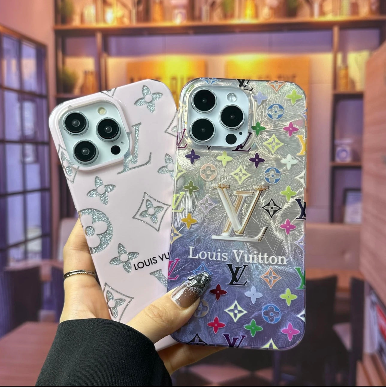 Capa para iPhone LV Shine x Mono (com caixa)