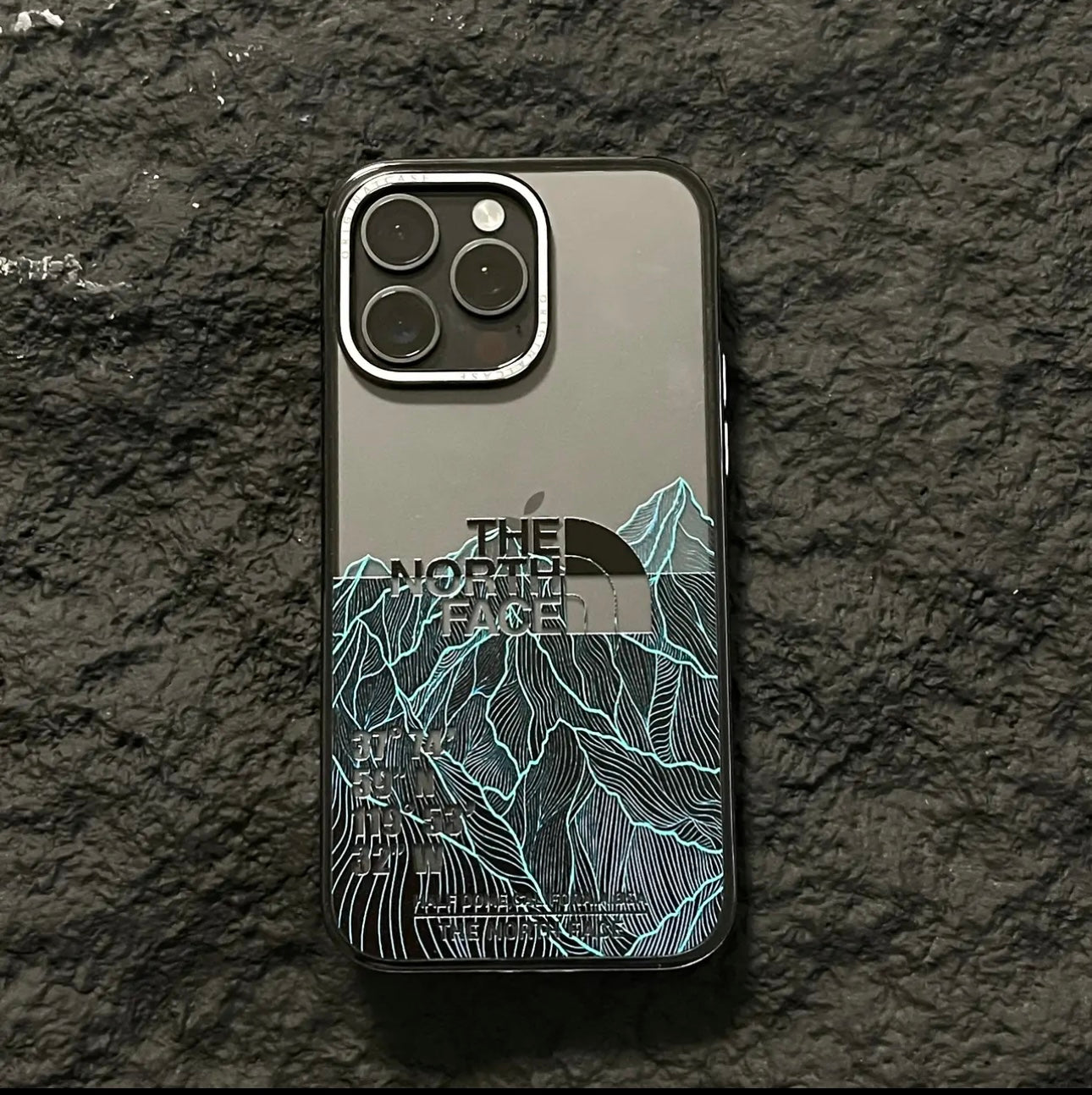 Paris iPhone-deksel | TNF