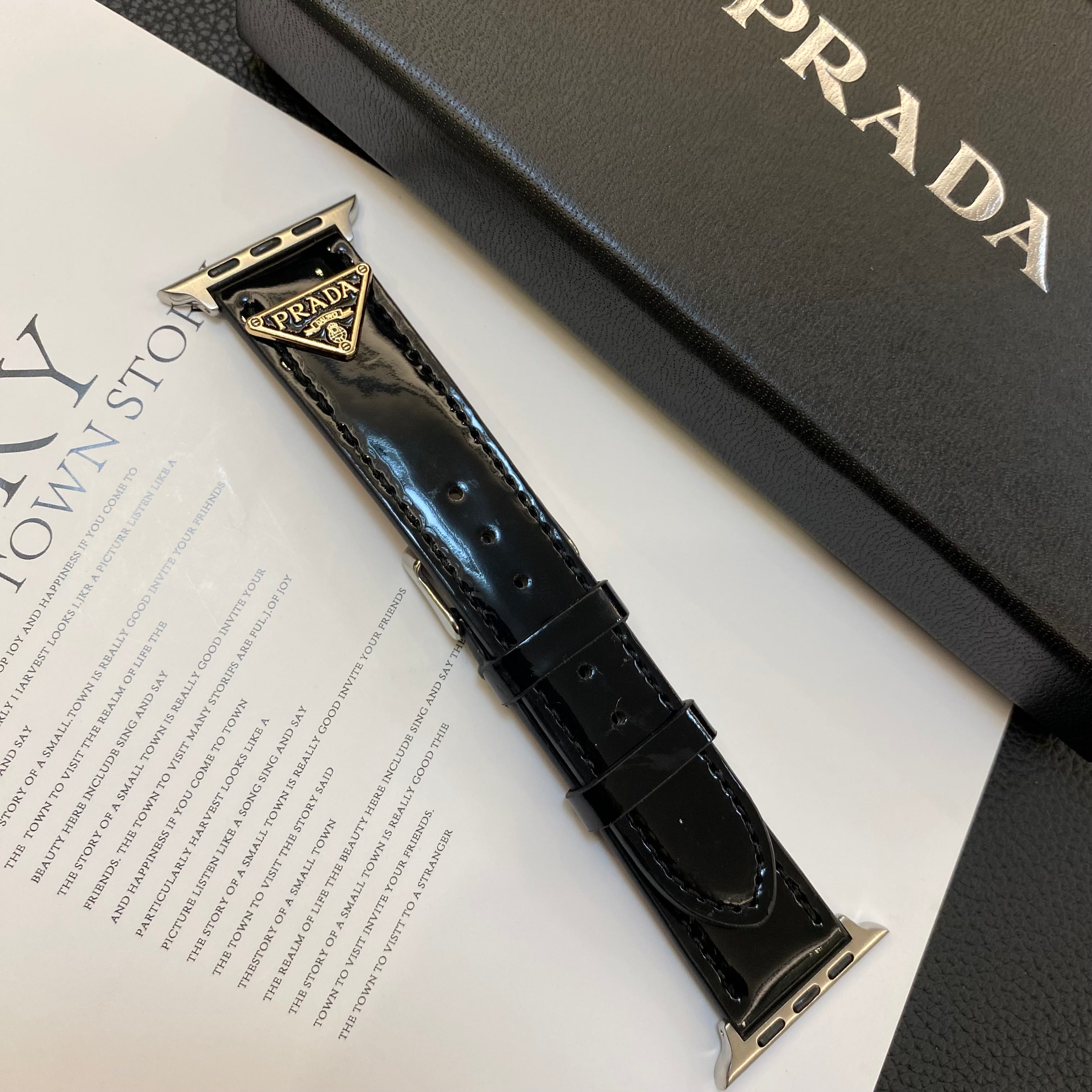 Prada Apple Watch Band Schwarz-LPK240509