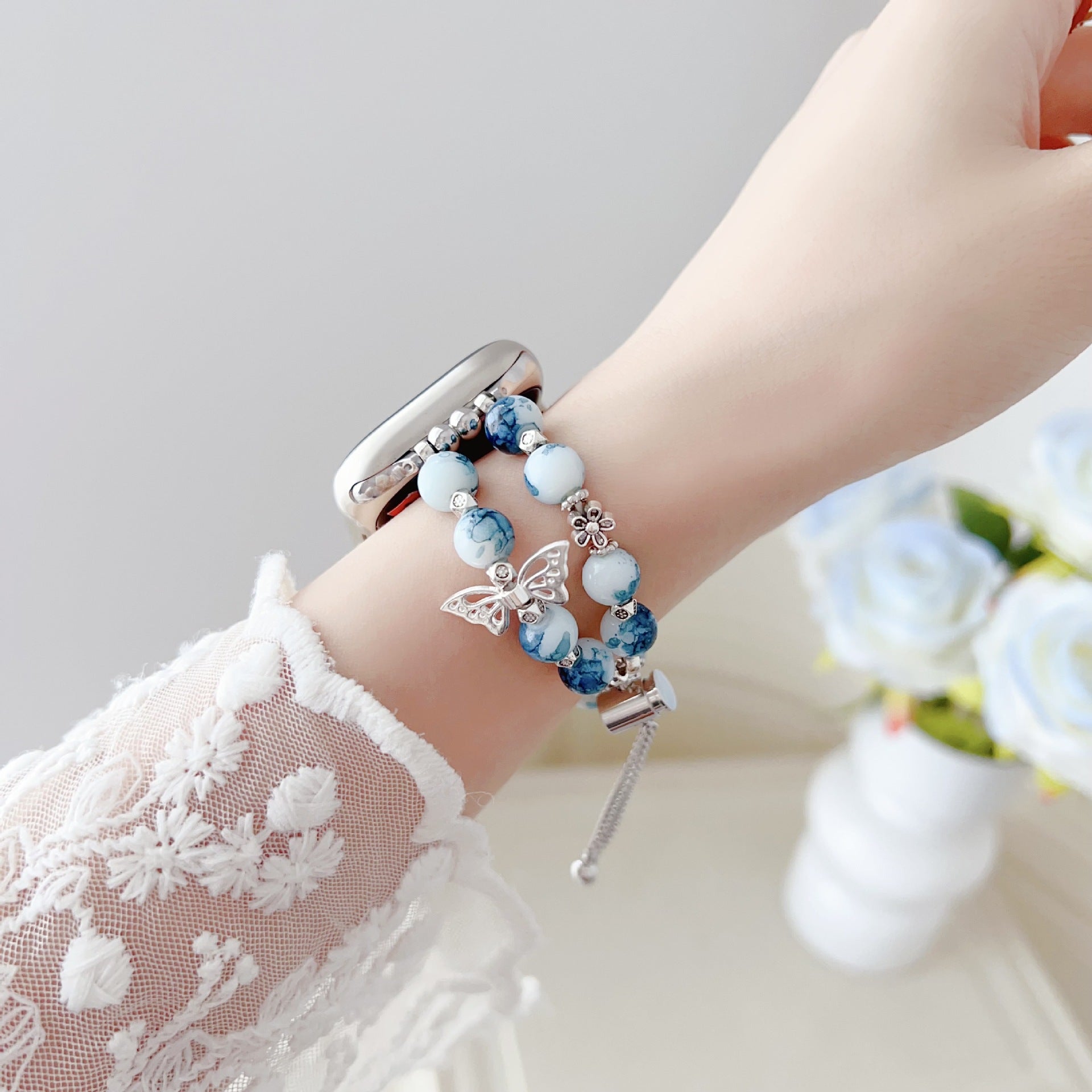 Bracelet papillon en porcelaine bleue et blanche Apple Watch Band