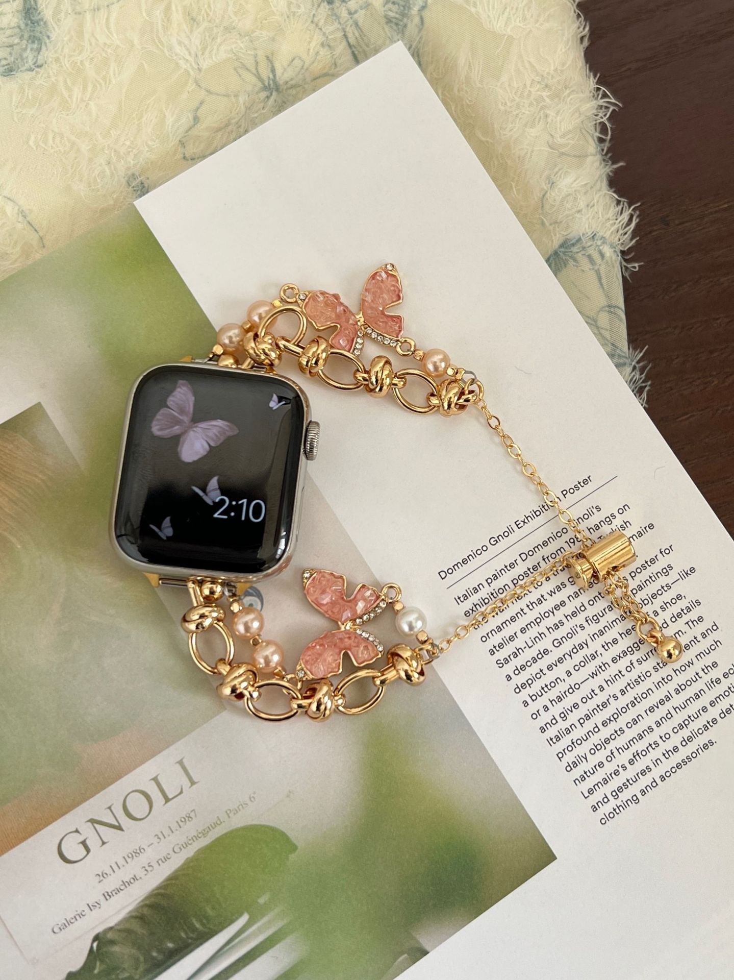 Bracelet Apple Watch avec chaîne papillon en cristal