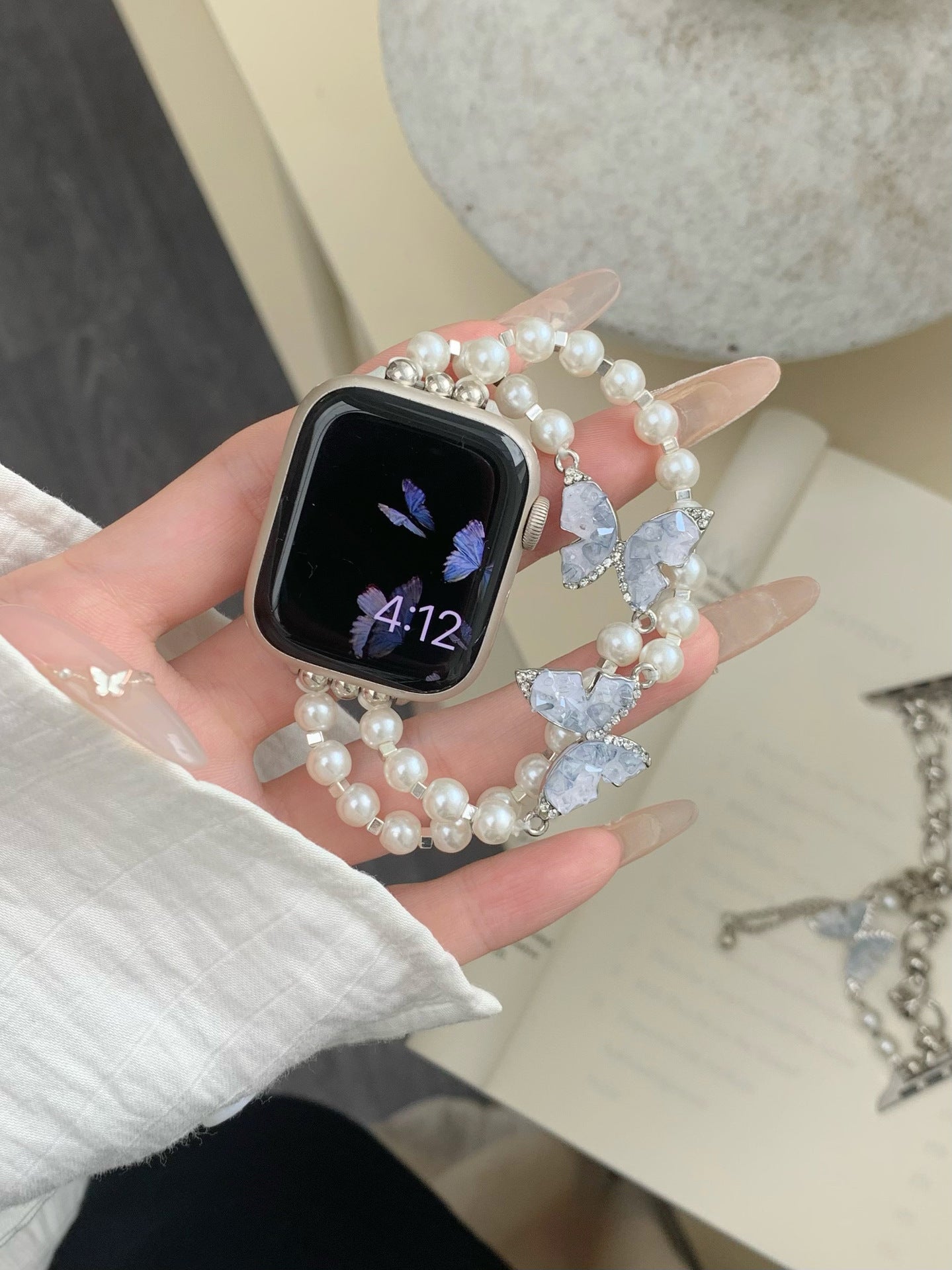 Bracelet Apple Watch avec chaîne papillon en cristal