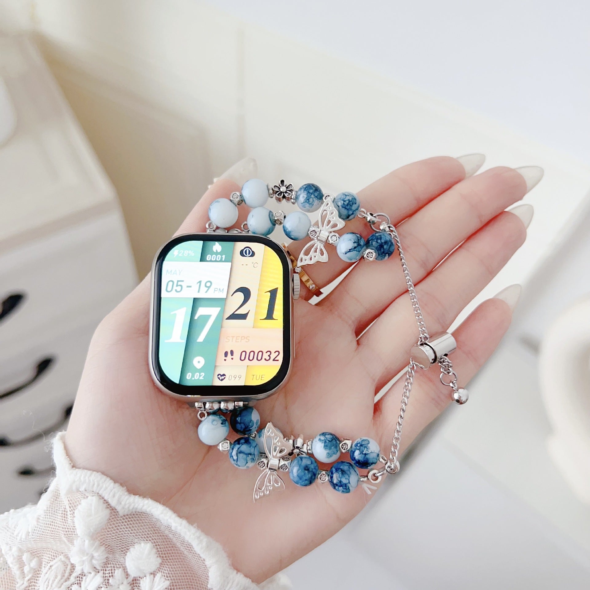 Bracelet papillon en porcelaine bleue et blanche Apple Watch Band