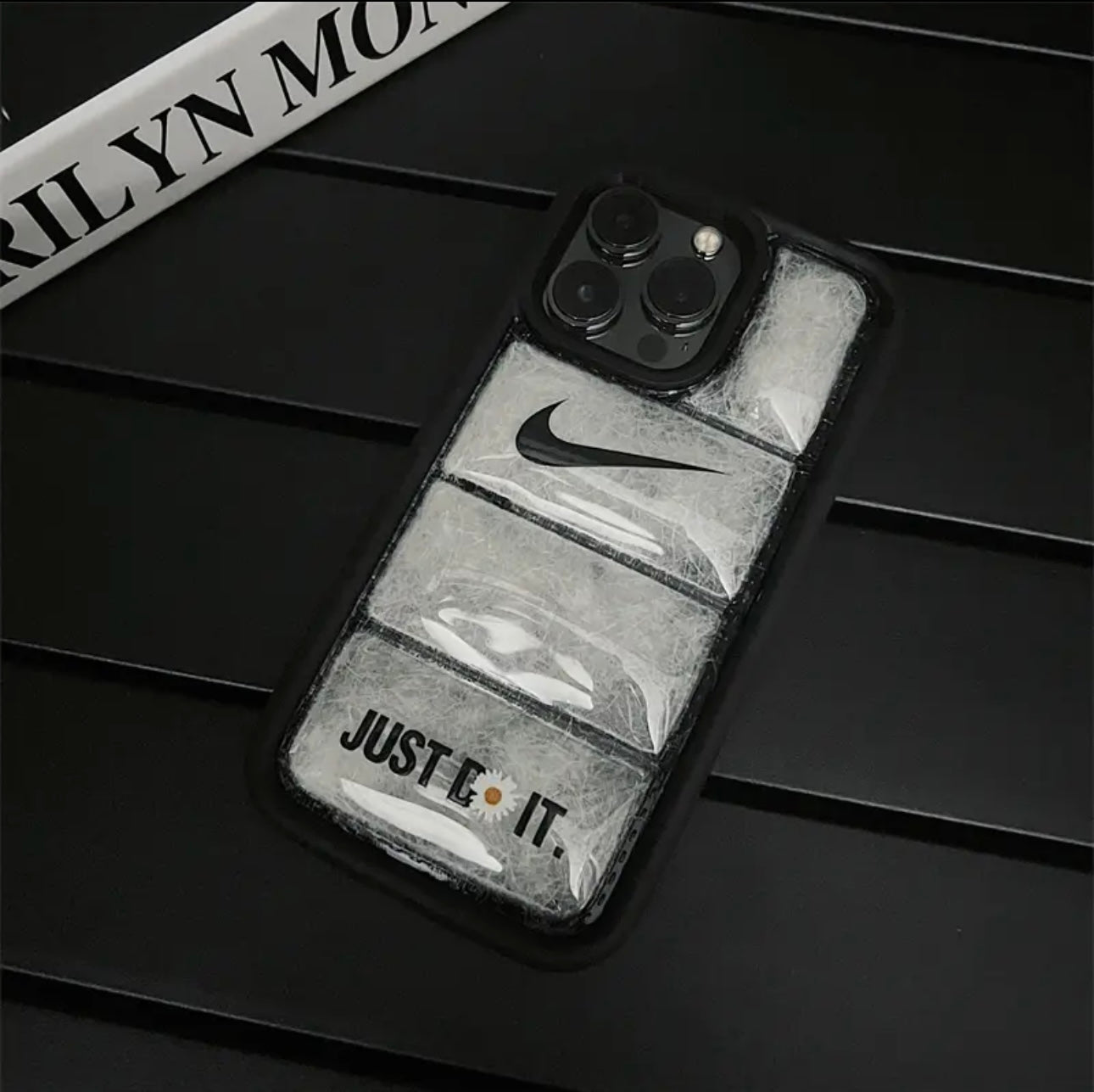 Capa para iPhone com soprador